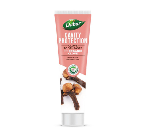 Protective toothpaste with organic clove