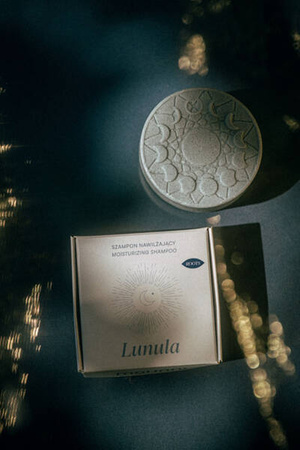 Moisturizing bar shampoo Lunula